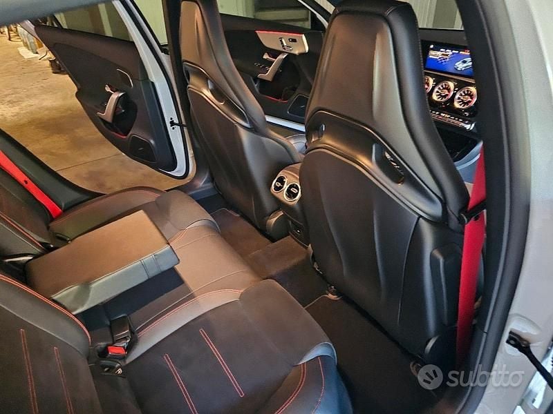 Usata Mercedes A45 AMG 421 CV (309 kW) 2021 Bianco Berlina