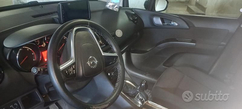 Usata Opel Meriva 95 CV (69 kW) 2012 Grigio Monovolume