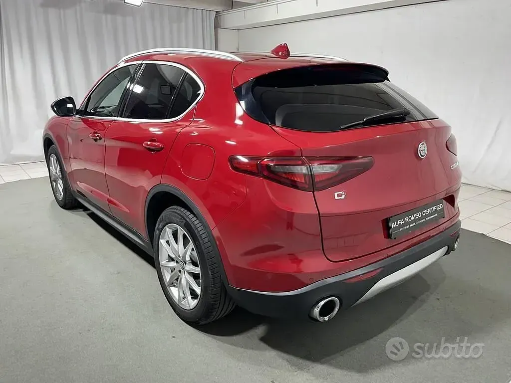 Usata Alfa Romeo Stelvio Executive 280 CV (205 kW) 2019 Rosso SUV