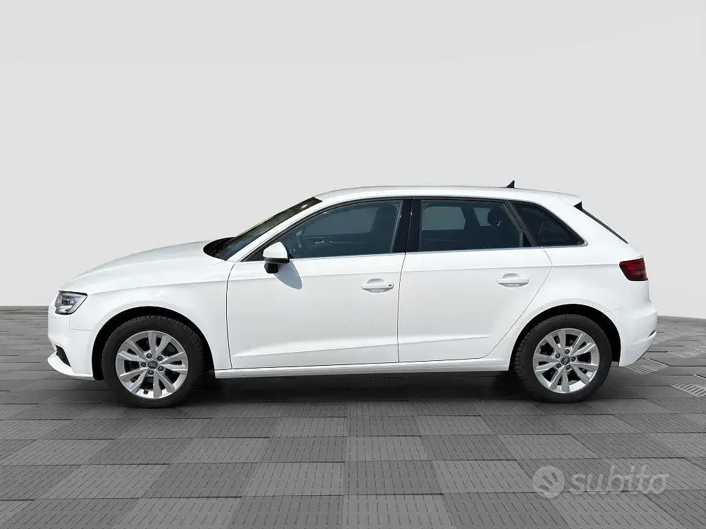Usata Audi A3 Business 150 CV (110 kW) 2020 Bianco Berlina