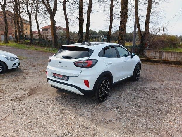 Usata Ford Puma Titanium 125 CV (91 kW) 2021 Bianco SUV