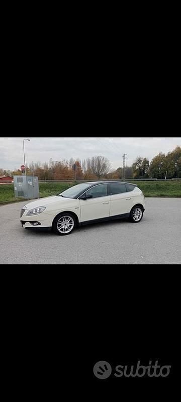 Usata Lancia Delta 2009 Utilitaria