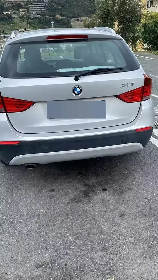 Usata BMW X1 143 CV (105 kW) 2010 Grigio SUV