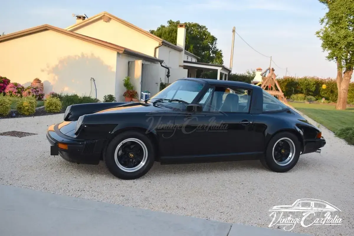 Usata Porsche 911SC 180 CV (132 kW) 1970 Nero Cabrio