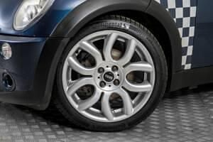Usado Mini Cooper Pepper 116 HP (85 kW) 2006 Azul Citadino
