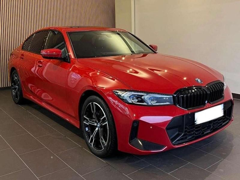 Usata BMW 330e M Sport 184 CV (135 kW) 2023 Rosso Berlina