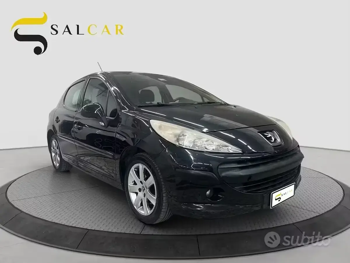 Usata Peugeot 207 90 CV (66 kW) 2007 Nero Berlina