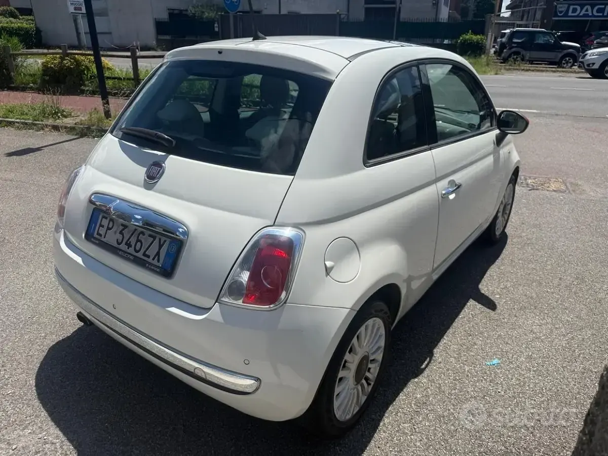 Usata Fiat 500 Lounge 69 CV (50 kW) 2013 Bianco Berlina