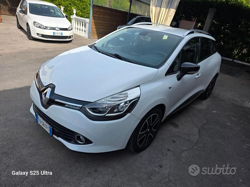 Usata Renault Clio GrandTour 75 CV (55 kW) 2015 Bianco Station wagon