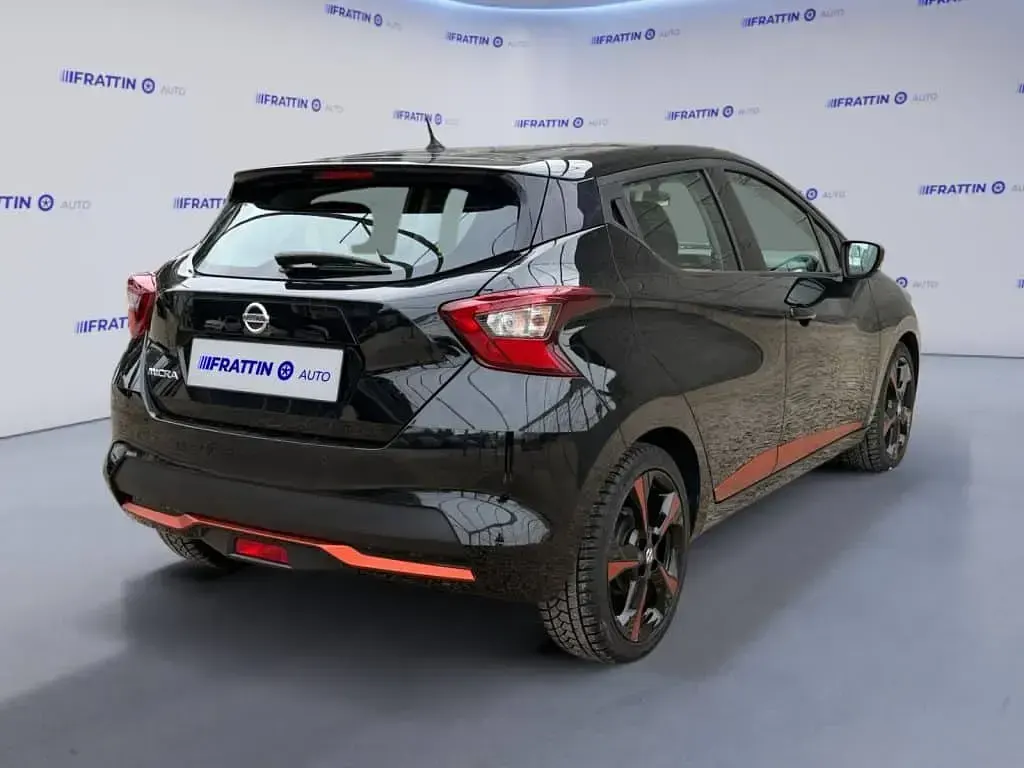 Usata Nissan Micra Acenta 101 CV (74 kW) 2019 Nero Utilitaria