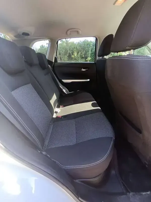 Usata Suzuki Vitara Cool 120 CV (88 kW) 2017 Bianco SUV