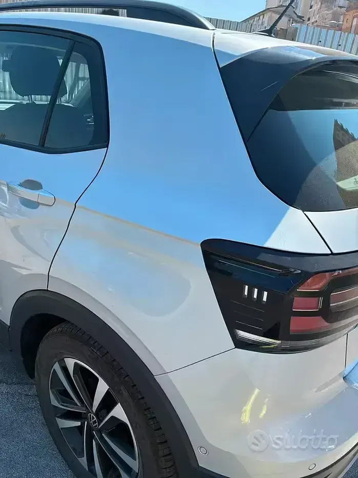 Usata VW T-Cross United 95 CV (69 kW) 2021 Grigio SUV