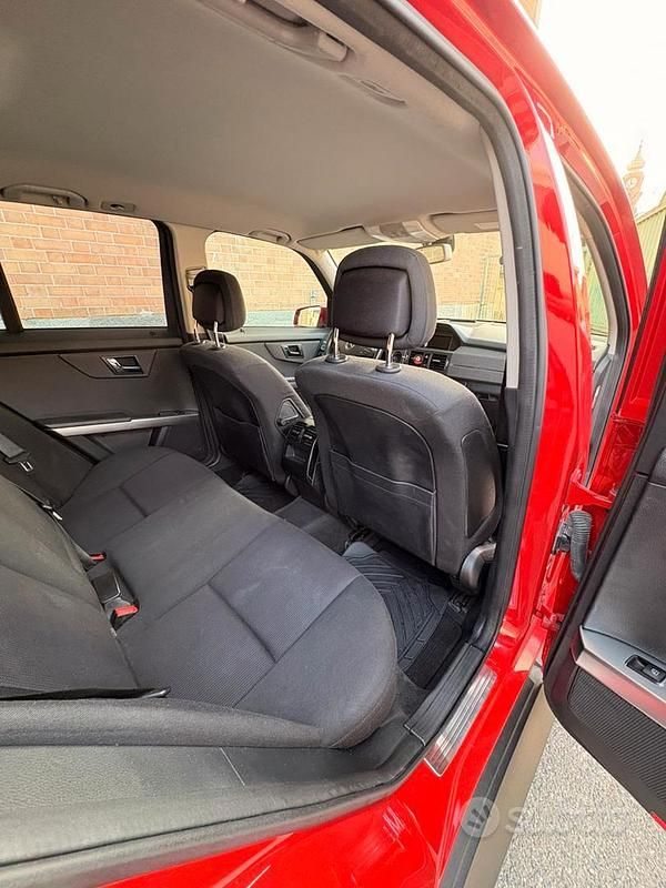 Usata Mercedes GLK220 170 CV (125 kW) 2010 Rosso SUV