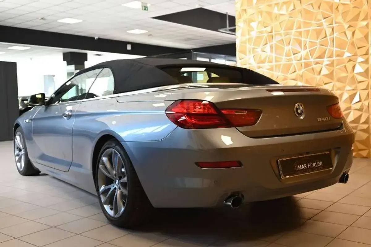 Usata BMW 640 Cabriolet 320 CV (235 kW) 2011 Titanio met/full pelle ivory Cabrio