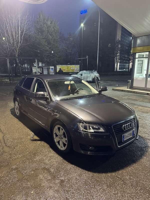 Usata Audi A3 Ambiente 105 CV (77 kW) 2010 Grigio Utilitaria