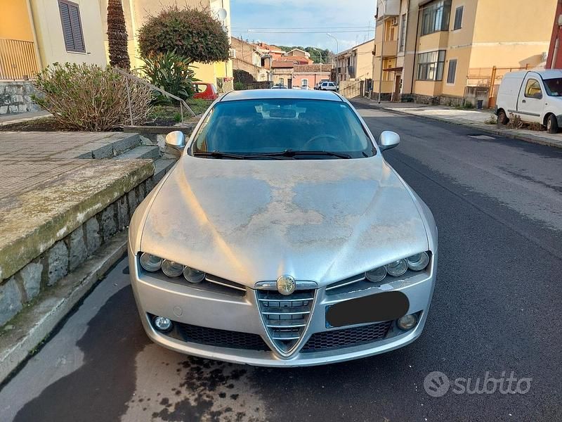 Usata Alfa Romeo 159 Distinctive 120 CV (88 kW) 2007 Grigio Berlina