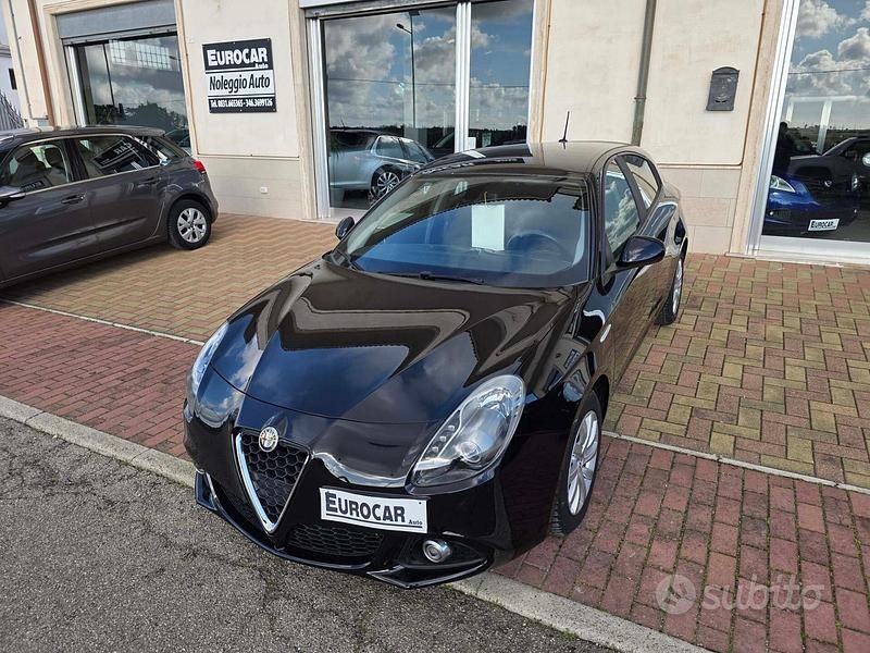 Usata Alfa Romeo Giulietta Progression 120 CV (88 kW) 2015 Nero Berlina