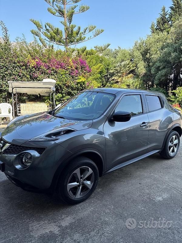 Usata Nissan Juke Acenta 110 CV (80 kW) 2019 Grigio SUV