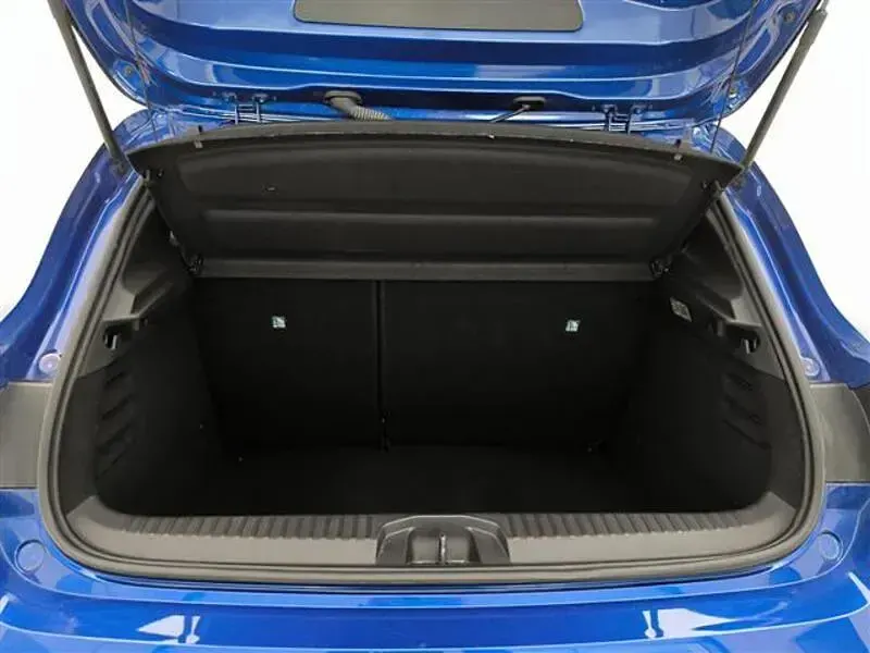 Usata Renault Clio Techno 91 CV (66 kW) 2025 Utilitaria