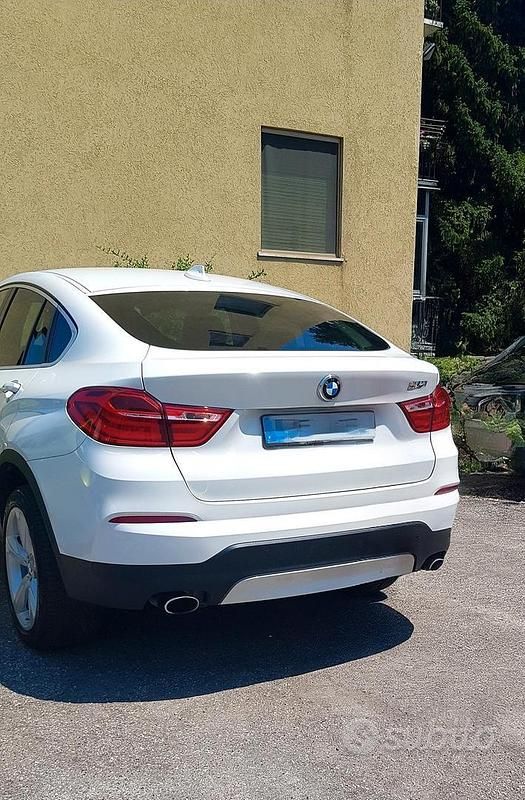 Usata BMW X4 Efficient Dynamics 190 CV (139 kW) 2016 Bianco SUV