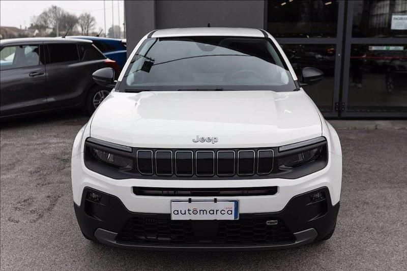 Usata Jeep Avenger Longitude 101 CV (74 kW) 2024 Bianco SUV