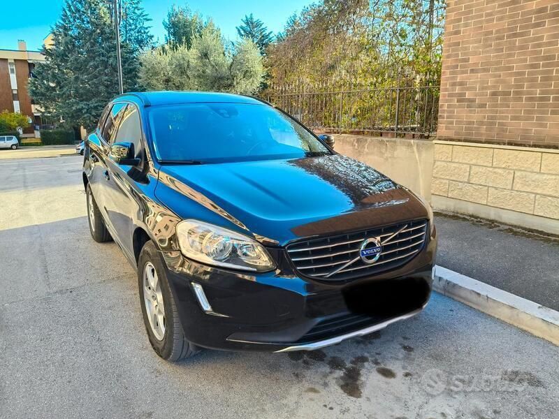 Usata Volvo XC60 150 CV (110 kW) 2015 Nero SUV