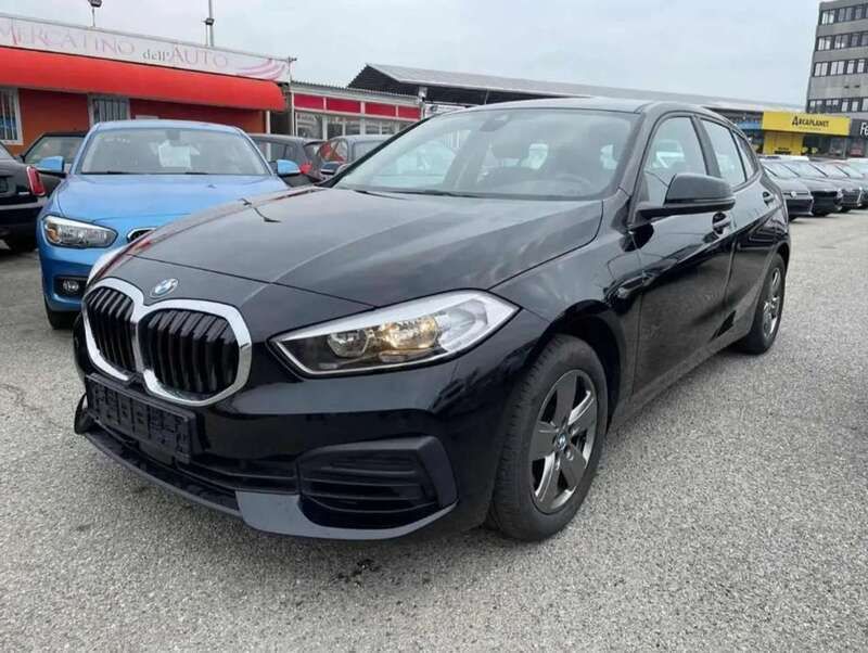 Usata BMW 118 Advantage 140 CV (102 kW) 2020 Nero Utilitaria