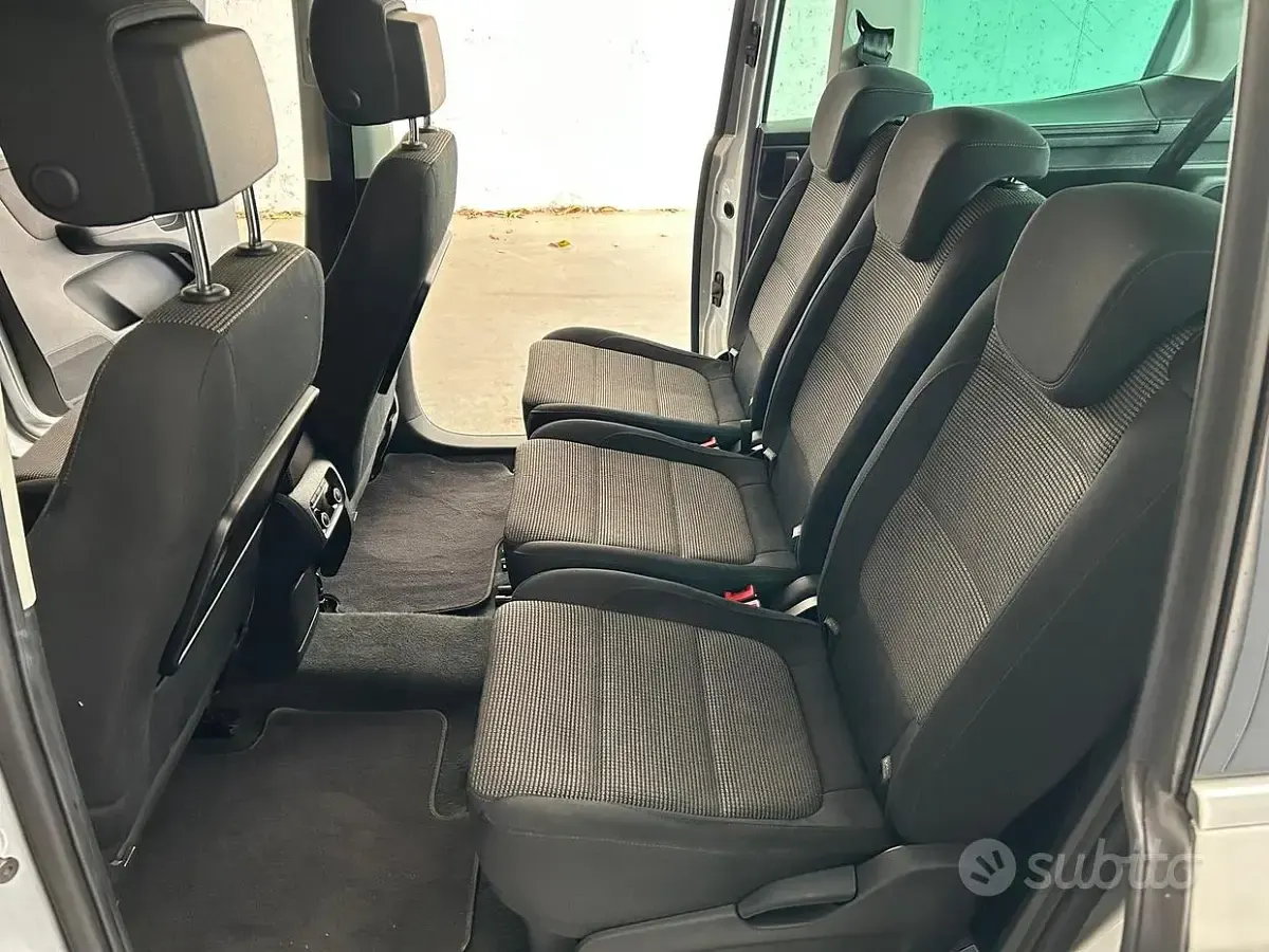 Usata VW Sharan 140 CV (102 kW) 2013 Grigio Monovolume