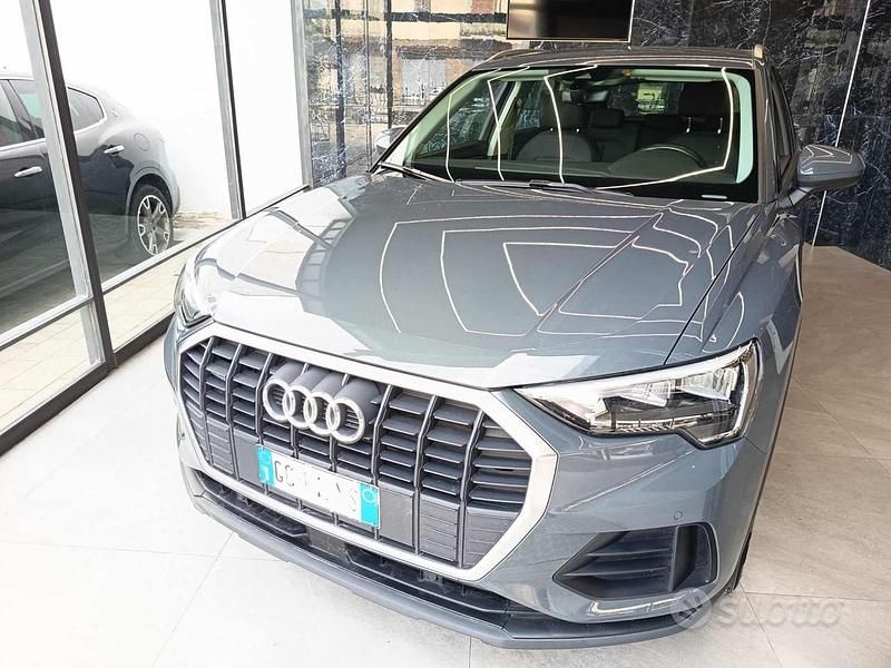 Usata Audi Q3 Business 150 CV (110 kW) 2020 Grigio SUV