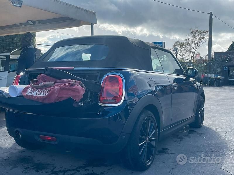 Usata Mini Cooper Cabriolet 2017 Blu Cabrio