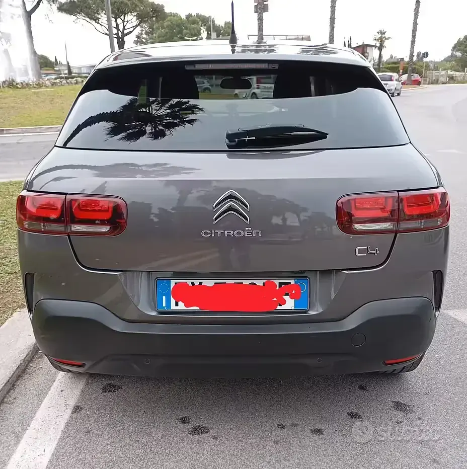 Usata Citroën C4 110 CV (80 kW) 2020 Grigio Berlina