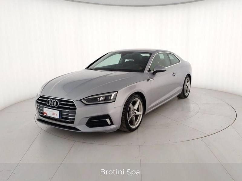 Usata Audi A5 Business 190 CV (139 kW) 2019 Argento metallizzato Coupé