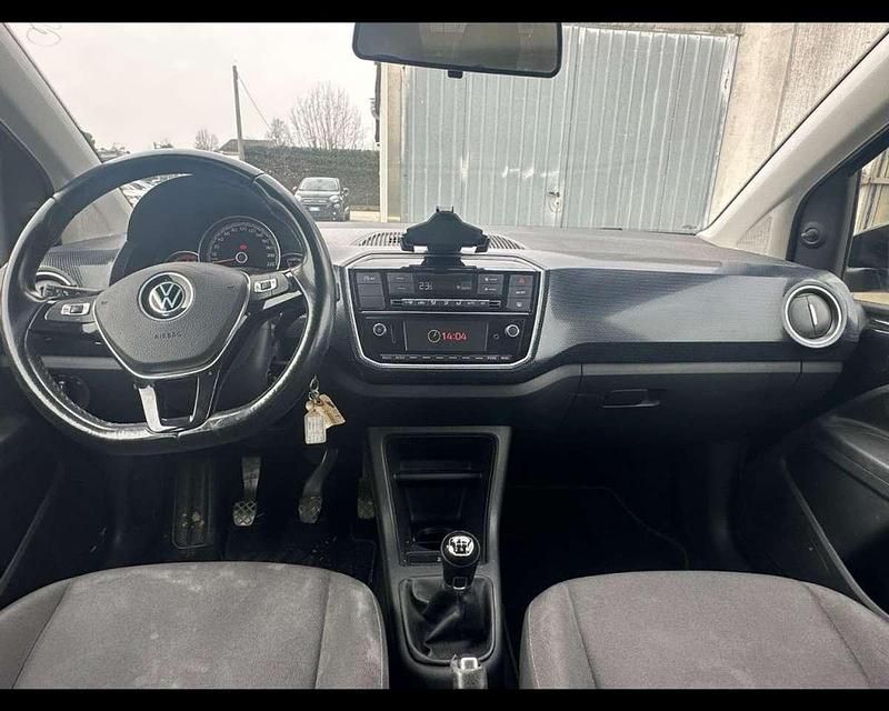 Begagnad VW up! move up! 66 HK (48 kW) 2021 Svart Halvkombi
