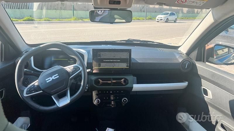 Usata Dacia Spring Extreme 47 kW (65 CV) 2025 Utilitaria