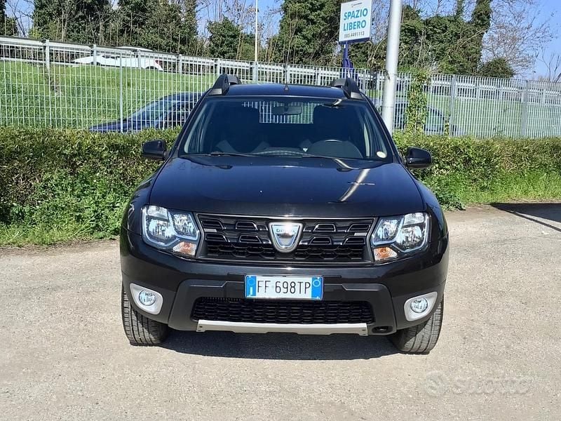 Usata Dacia Duster Ambiance 110 CV (80 kW) 2017 Grigio SUV