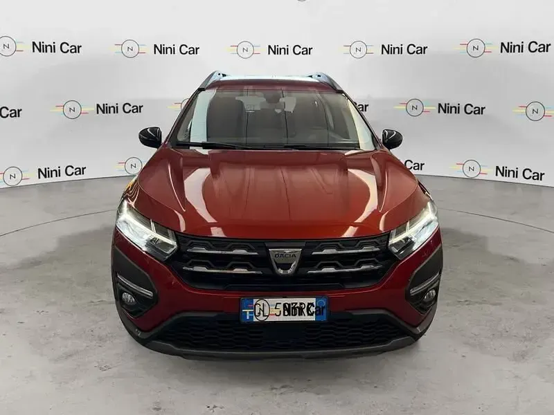 Usata Dacia Jogger Extreme 101 CV (74 kW) 2022 Rosso Monovolume