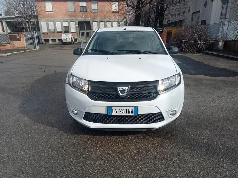 Usata Dacia Sandero Ambiance 75 CV (55 kW) 2014 Bianco Berlina