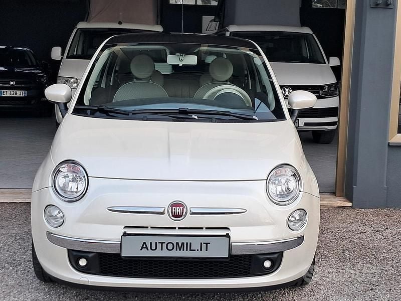 Bianco Usata 2009 Fiat 500 Lounge Tre volumi | 6300 € (Buon prezzo) - Immagine 1/4