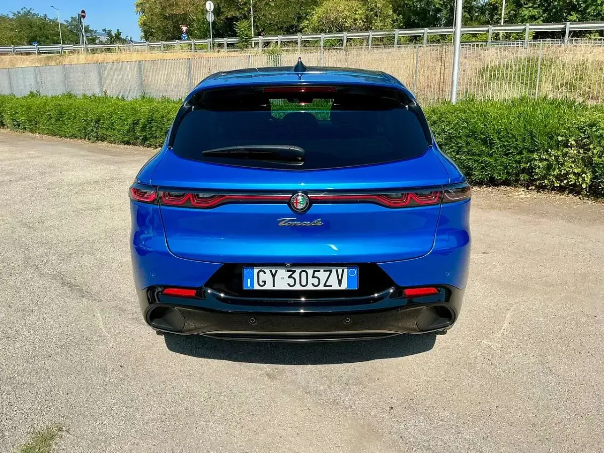 Usata Alfa Romeo Tonale Veloce 131 CV (96 kW) 2025 Blu misano SUV