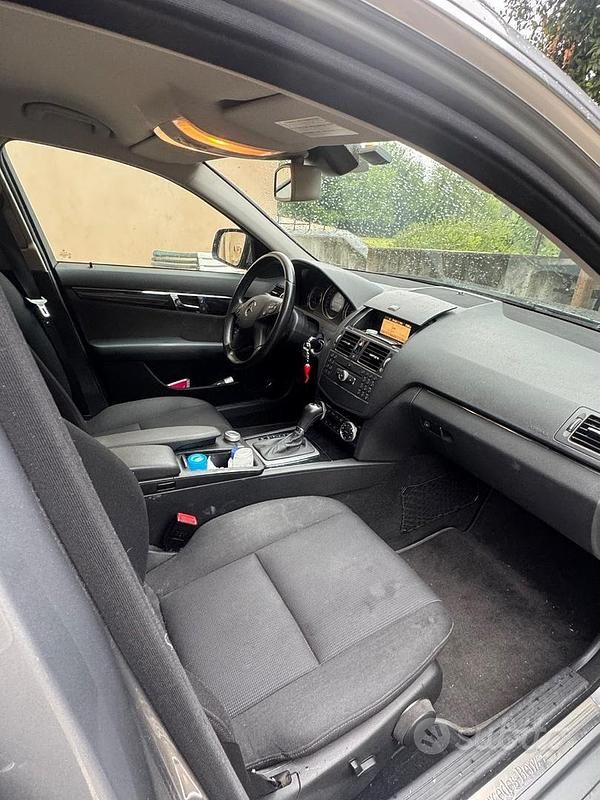 Usata Mercedes 200 102 CV (75 kW) 2009 Station wagon