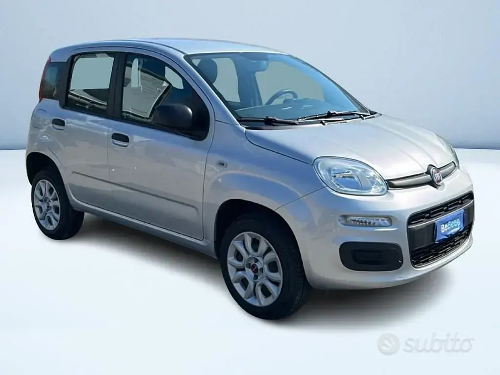 Usata Fiat Panda Lounge 70 CV (51 kW) 2020 Utilitaria