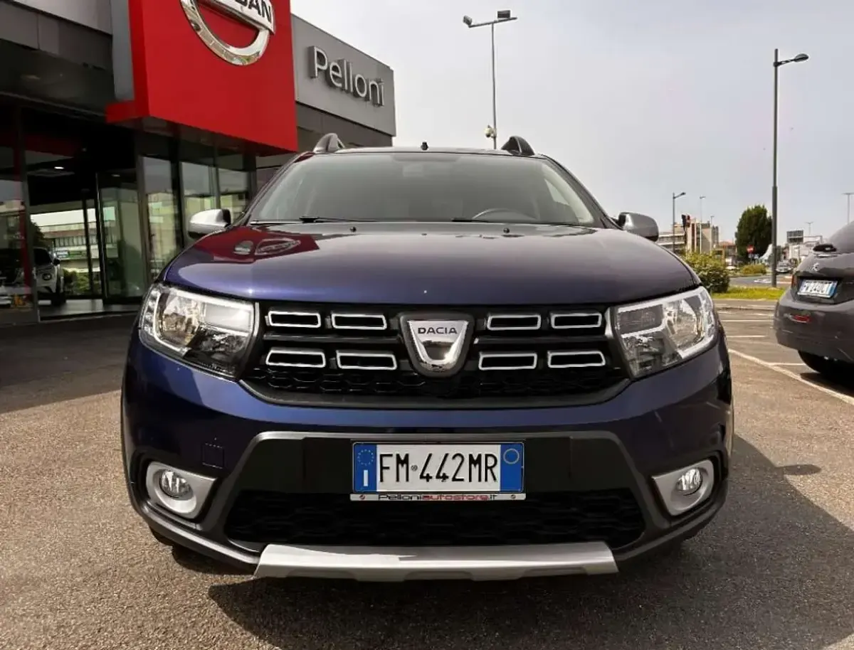 Usata Dacia Sandero Stepway 90 CV (66 kW) 2018 Blu Utilitaria