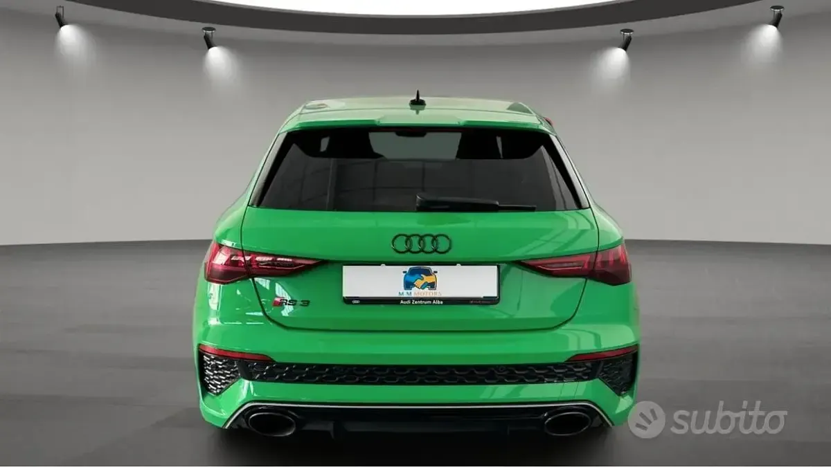 Usata Audi RS3 Sportback Design 400 CV (294 kW) 2024 Verde Utilitaria