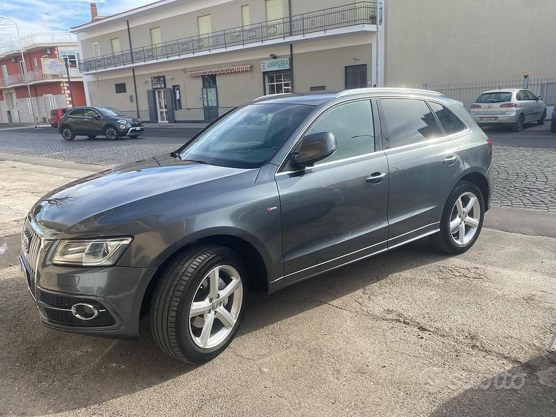 Usata Audi Q5 190 CV (139 kW) 2014 Grigio SUV
