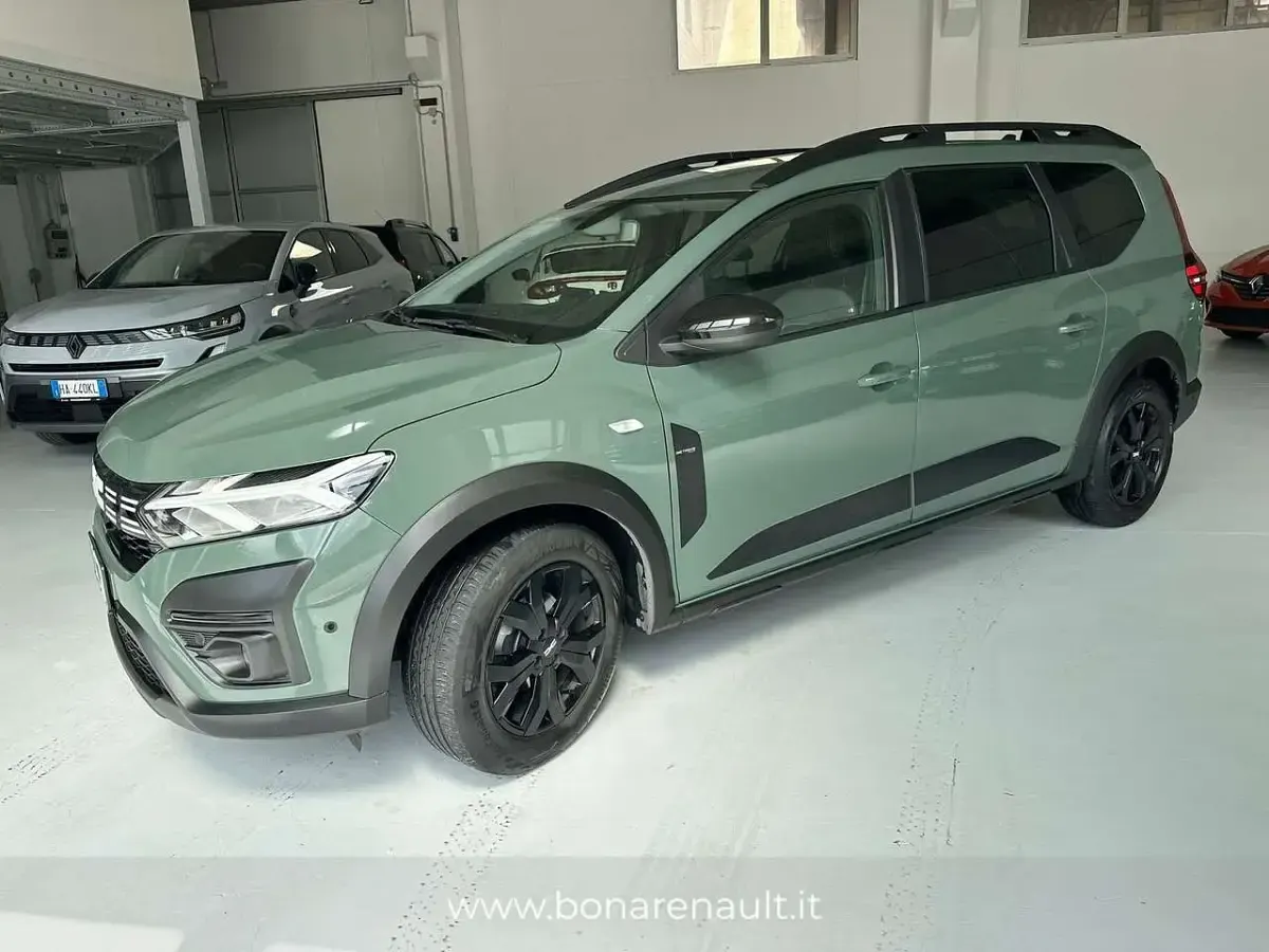 Usata Dacia Jogger Extreme 110 CV (80 kW) 2023 Verde Monovolume