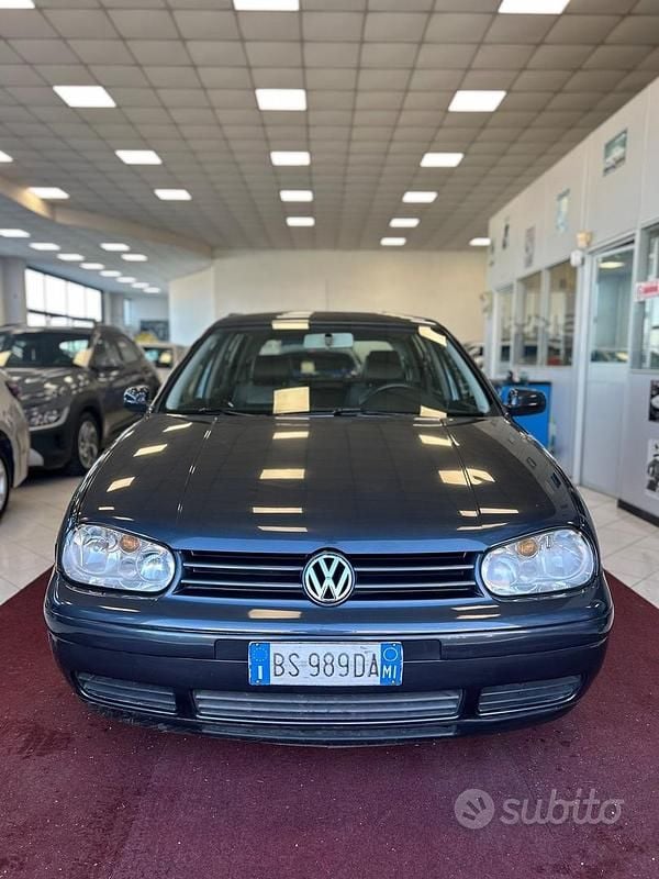 Usata VW Golf GTI 150 CV (110 kW) 2001 Grigio Berlina