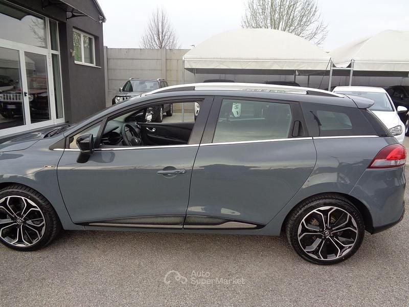 Usata Renault Clio GrandTour 76 CV (55 kW) 2019 Gray Station wagon
