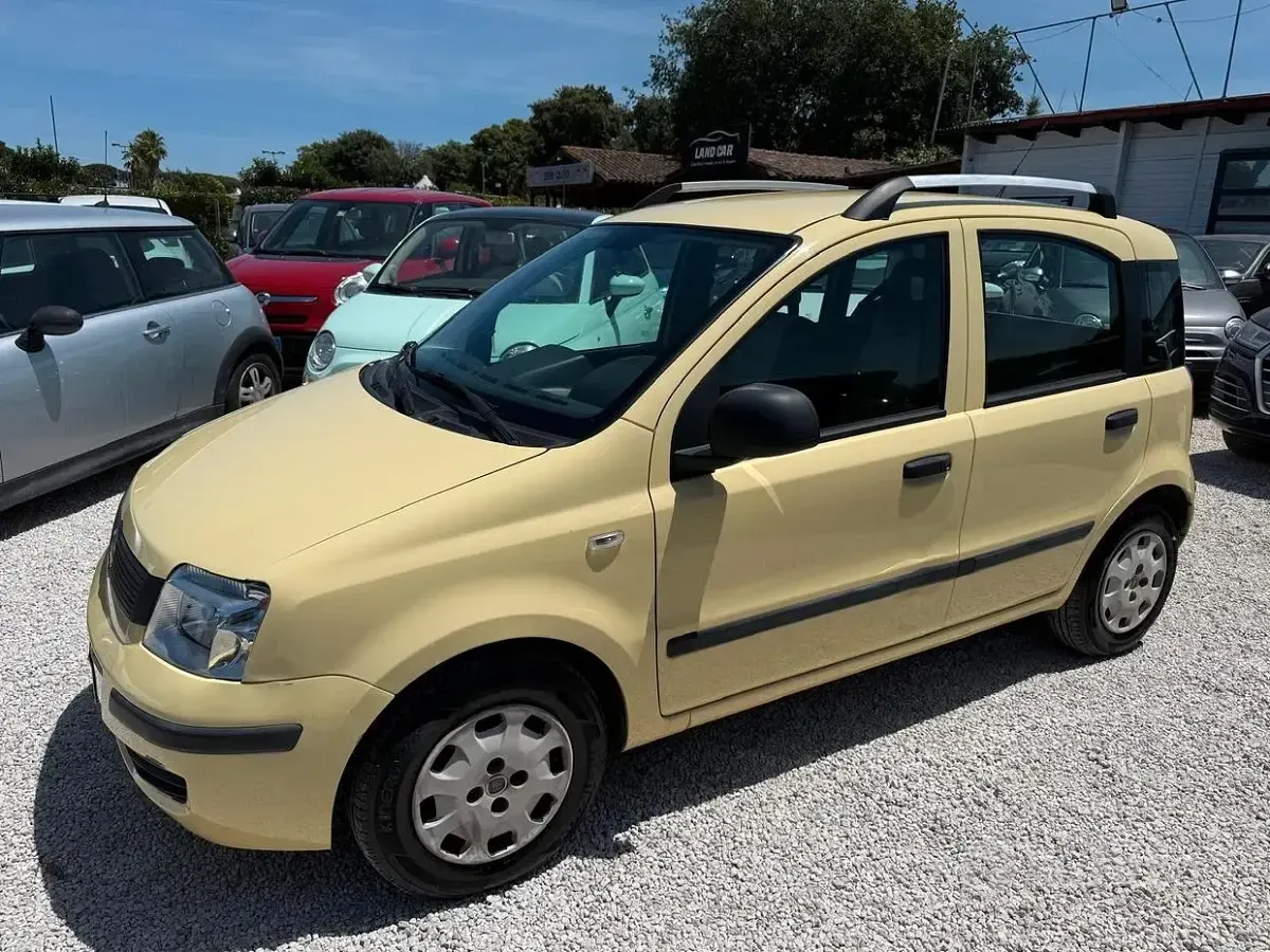 Usata Fiat Panda Dynamic 69 CV (50 kW) 2011 Giallo Utilitaria