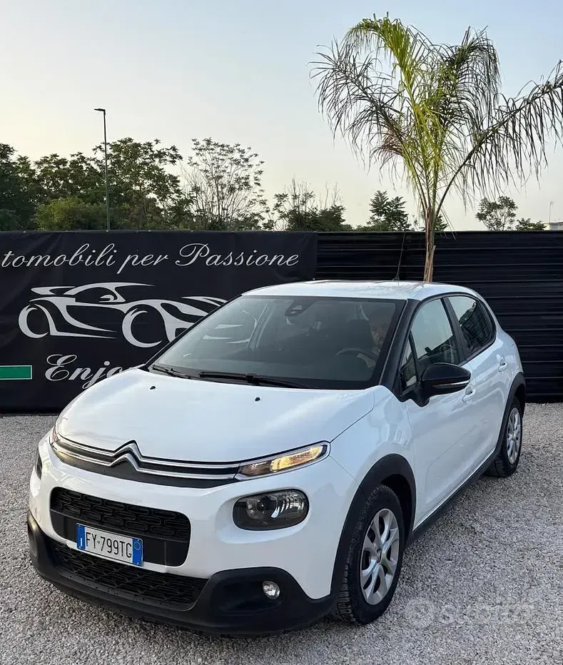 Usata Citroën C3 102 CV (75 kW) 2019 Bianco Utilitaria
