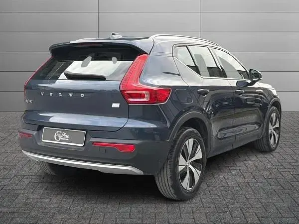 Usata Volvo XC40 Inscription 129 CV (94 kW) 2022 Blu SUV